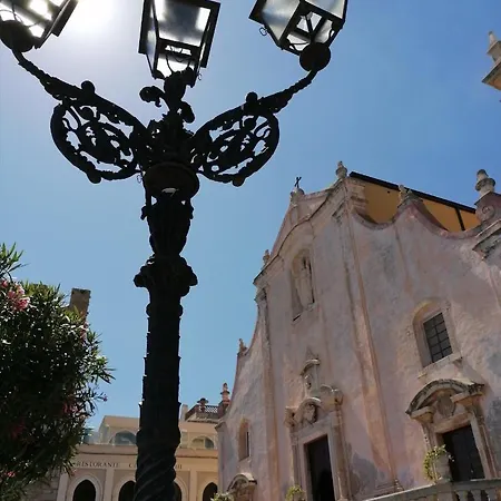 Oltremare Taormina